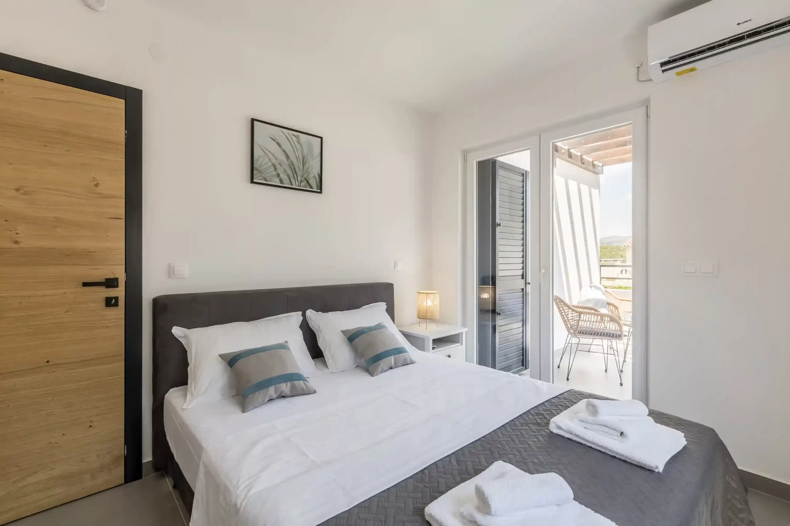 Lara-luxury-villa-28